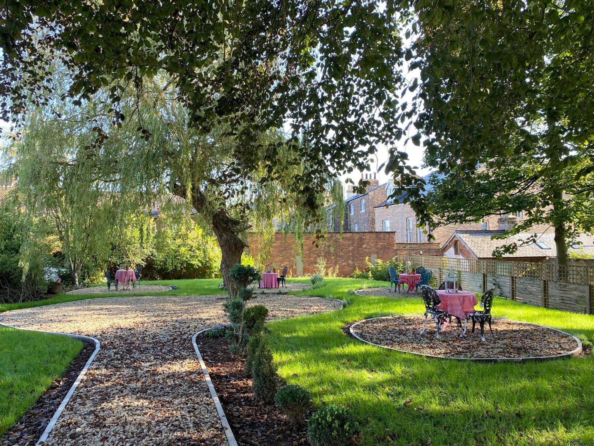 Railway House York By Chateau Anna Buitenkant foto